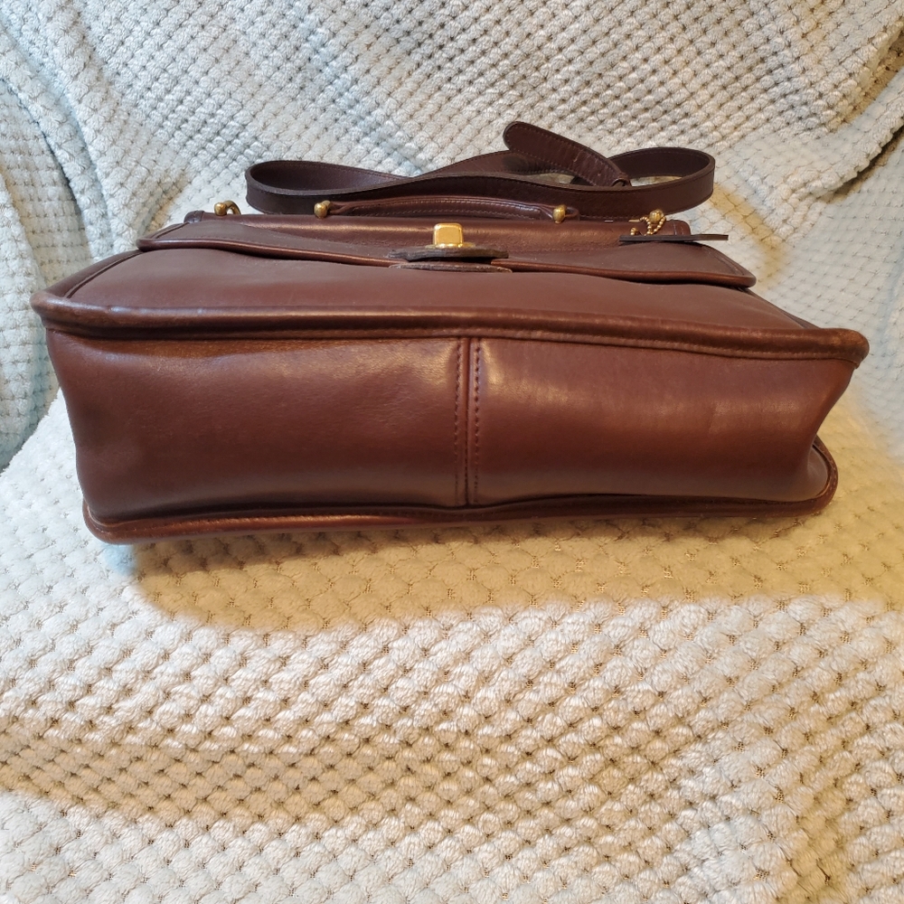 Vintage Coach Willis Station Crossbody Shoulder Bag Brown Leather - Picture 8 of 16